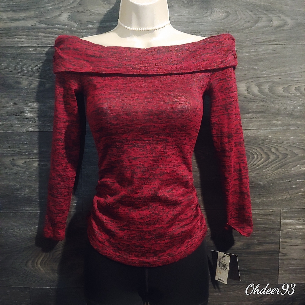 🎉🛍 NWT IZ Byer Red/Blk Marled Lurex Knit Top Size XS